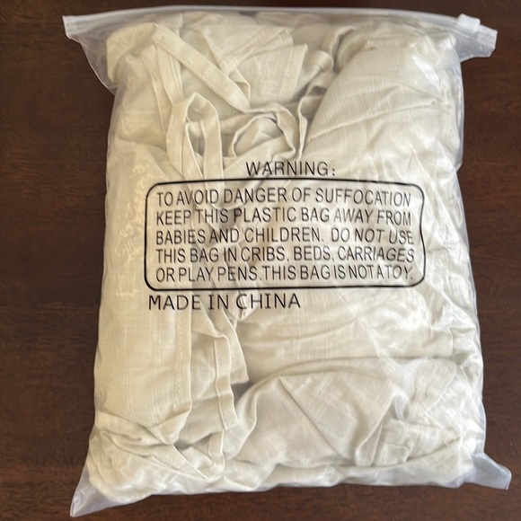 Dress - Picture 7 of 7